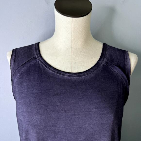 Dantelle Acid Wash Gray Sleeveless Asymmetrical Peplum Hem Top Women's Size S - Picture 2 of 11